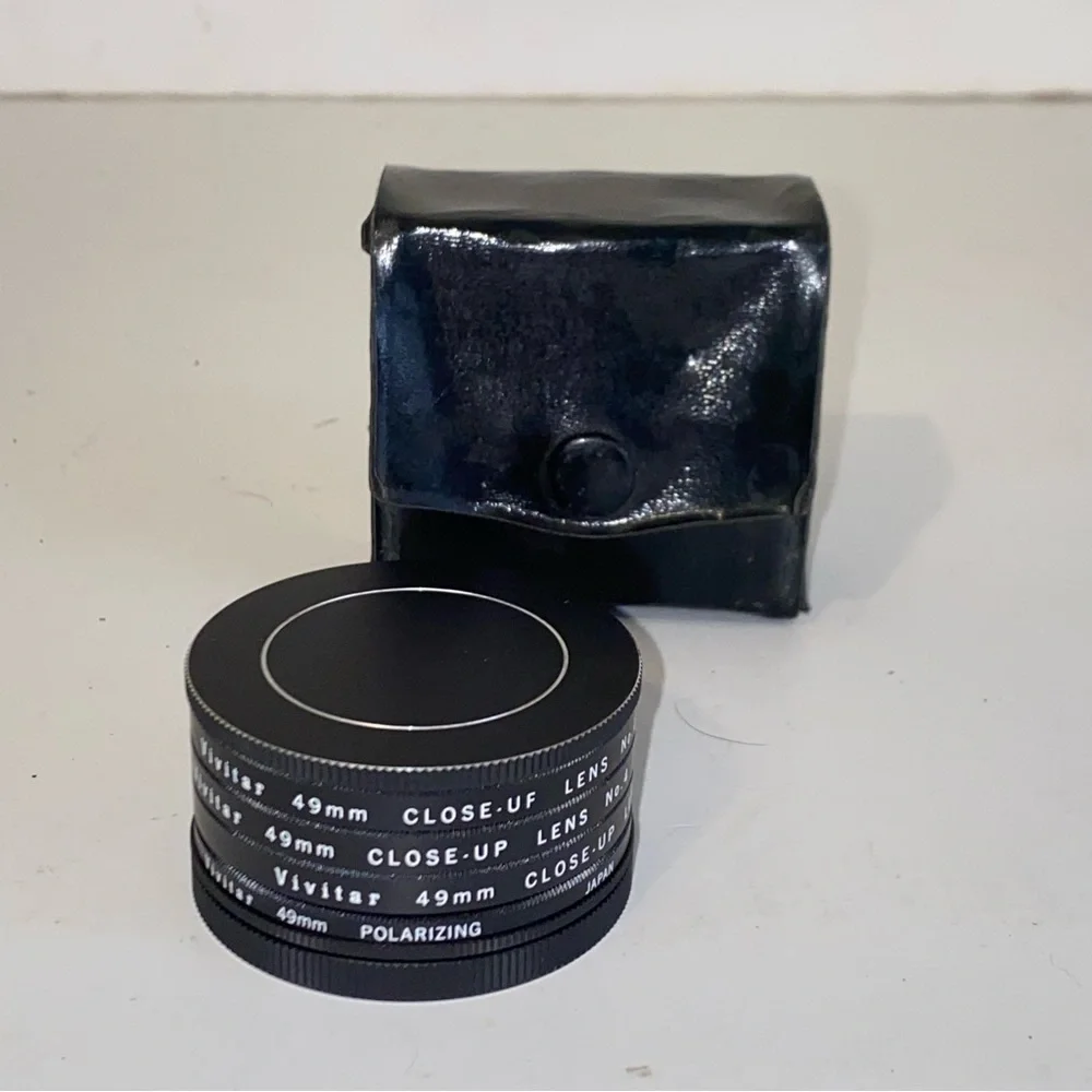 Vintage Vivitar 49 mm Close Up Lens Kit Nos 1 2 & 4 with Polarizing Lens & Case